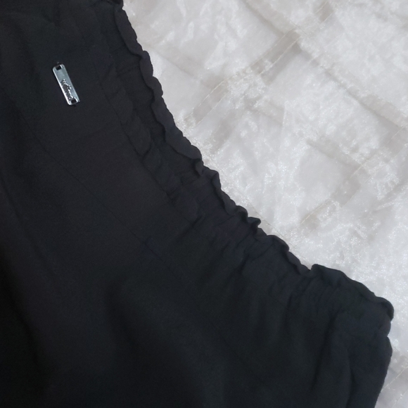 ARITZIA WILFRED BLACK PANTS SMALL - Picture 15 of 16